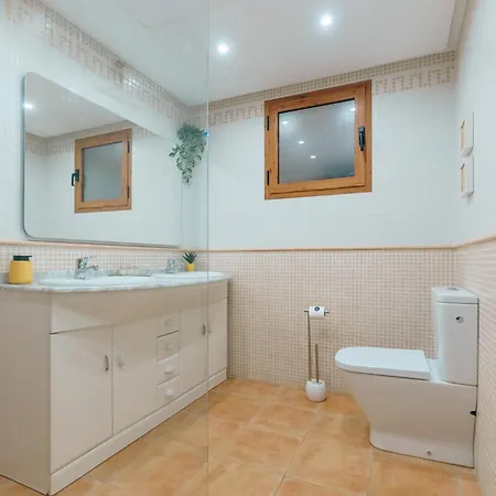 Renteando Albir Appartement